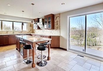 Chalet Features in Laurentides 